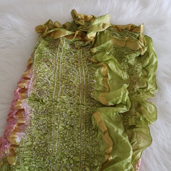 MISS JUNE SILK SHAWL SCARF - Picture 6 of 7